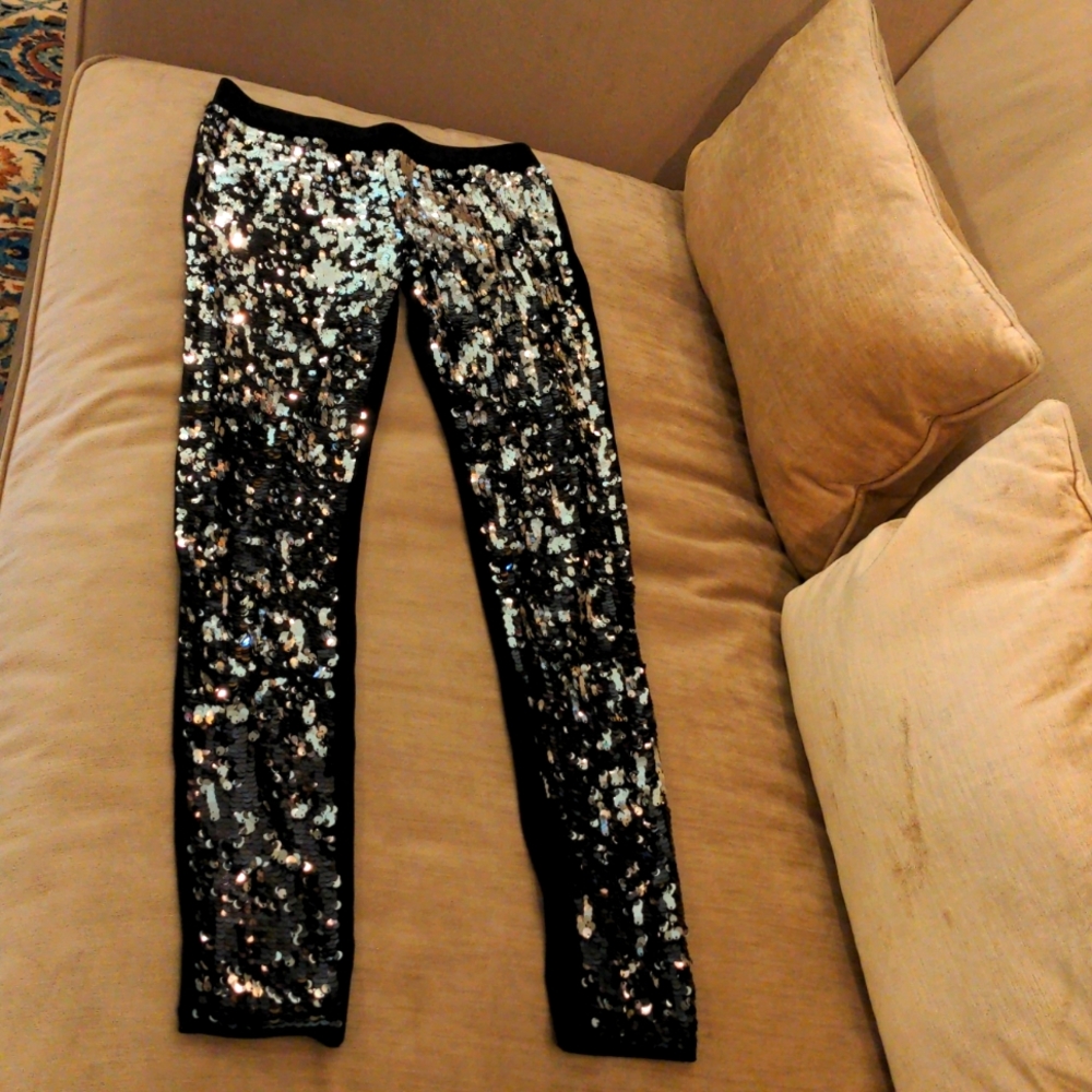 Cool sequined leggings